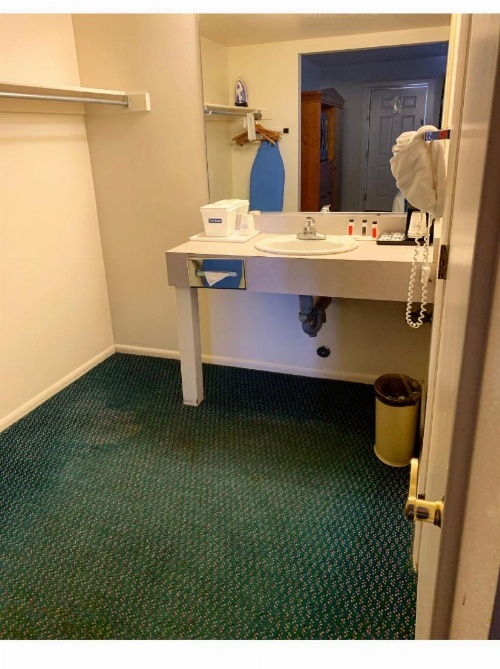 Travelodge by Wyndham Cedar City image 13