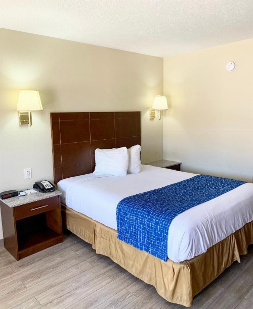 Travelodge by Wyndham Cedar City image 27